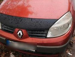 Rot Gebraucht 2006 Renault Grand Scénic II Van / Kleinbus | 1.400 €