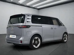 Silber Gebraucht 2023 VW ID. Buzz Van | 47.949 € (Fairer Preis)