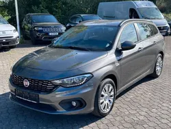 Grau Gebraucht 2016 Fiat Tipo Easy Kombi | 9.490 € (Etwas zu teuer)