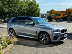 Grau Gebraucht 2017 BMW X5 M Performance SUV | 59.950 € (Teuer)
