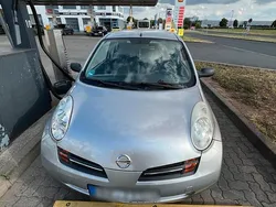 Grün Gebraucht 2003 Nissan Micra Kleinwagen | 500 € (Guter Preis)