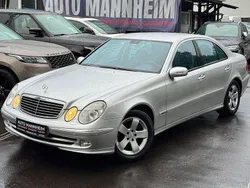 Silber Gebraucht 2003 Mercedes E220 Avantgarde Limousine | 4.999 € (Fairer Preis)