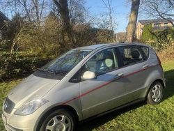 Silber Gebraucht 2010 Mercedes A160 Elegance Limousine | 4.300 € (Fairer Preis)