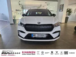 Weiß Gebraucht 2023 Skoda Enyaq iV SportLine SUV | 39.990 € (Fairer Preis)
