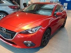 Rot Gebraucht 2014 Mazda 3 Center-Line Limousine | 9.450 € (Guter Preis)