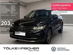 Deep black perleffekt (metallic) Gebraucht 2022 VW Tiguan Elegance SUV | 31.629 € (Guter Preis)