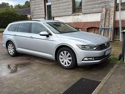 Silber Gebraucht 2018 VW Passat Kombi | 13.500 € (Etwas zu teuer)