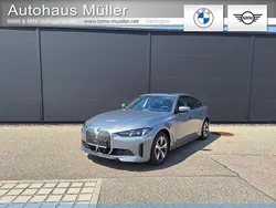Grau Neu 2025 BMW i4 Shadowline Limousine | 55.960 €