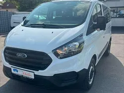 Frozen white Gebraucht 2021 Ford Tourneo Custom Van / Kleinbus | 24.490 € (Fairer Preis)