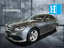 Grau Gebraucht 2017 Mercedes E200 Limousine | 23.900 € (Fairer Preis)