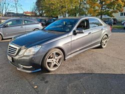 Grau Gebraucht 2013 Mercedes E350 Limousine | 13.500 €