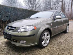 Grün Gebraucht 2005 Chevrolet Lacetti Kombi | 3.500 €