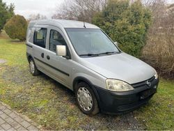 Silber Gebraucht 2010 Opel Combo Van / Kleinbus | 3.000 € (Fairer Preis)