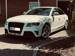 Weiß Gebraucht 2008 Audi A4 Sport Limousine | 11.500 €