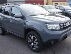 Grau Gebraucht 2024 Dacia Duster Journey SUV | 22.480 € (Guter Preis)