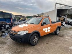 Gelb Gebraucht 2011 Fiat Strada Abholung | 4.000 € (Superpreis)