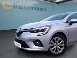 Silber Gebraucht 2022 Renault Clio V Kleinwagen | 17.499 € (Fairer Preis)