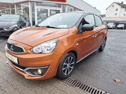 Orange Gebraucht 2016 Mitsubishi Space Star Diamant Edition Kleinwagen | 7.490 € (Fairer Preis)