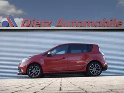Rot Gebraucht 2012 Renault Mégane III Bose Edition Van / Kleinbus | 4.900 € (Guter Preis)