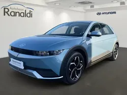 Mic (blau Gebraucht 2023 Hyundai Ioniq 5 Dynamiq SUV | 34.990 € (Etwas zu teuer)