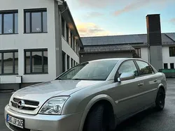 Grau Gebraucht 2004 Opel Vectra Elegance Limousine | 2.390 € (Fairer Preis)