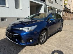 Blau Gebraucht 2017 Toyota Avensis Edition-S Kombi | 13.990 € (Fairer Preis)