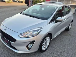 Grau Gebraucht 2020 Ford Fiesta Cool & Connect Kleinwagen | 14.899 € (Fairer Preis)