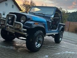 Blau Gebraucht 1980 Jeep CJ SUV | 17.200 €