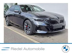 Sophistograu brillanteffekt Neu 2025 BMW i5 M Sport Limousine | 67.990 € (Fairer Preis)