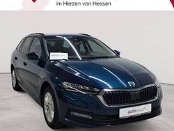 Lavablau metallic Gebraucht 2021 Skoda Octavia Ambition Kombi | 16.390 € (Etwas zu teuer)