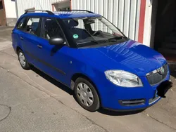 Blau Gebraucht 2009 Skoda Fabia Kombi | 1.700 € (Guter Preis)