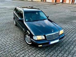 Blau Gebraucht 1999 Mercedes C43 AMG AMG Kombi | 27.430 € (Fairer Preis)