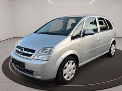 Silber Gebraucht 2005 Opel Meriva Edition Van / Kleinbus | 2.300 € (Etwas zu teuer)