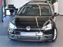 Schwarz Gebraucht 2020 VW Golf VII Comfortline Kombi | 9.980 € (Guter Preis)