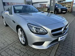 Iridiumsilber metalliclack Gebraucht 2018 Mercedes SLC180 Sport Coupé | 29.990 € (Guter Preis)