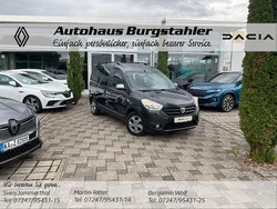 Grau Gebraucht 2015 Dacia Dokker Celebration Van | 9.990 € (Etwas zu teuer)