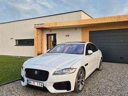 Weiß Gebraucht 2017 Jaguar XF S Limousine | 23.500 € (Fairer Preis)