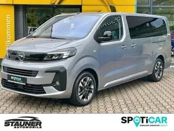 Kontrast grau Gebraucht 2024 Opel Zafira Life Van | 35.980 €