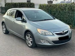 Grau Gebraucht 2011 Opel Astra Sport Limousine | 4.900 € (Fairer Preis)