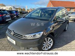 Grau Gebraucht 2017 VW Touran Highline Van / Kleinbus | 19.499 € (Guter Preis)