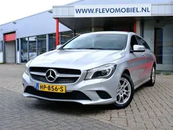 Grau Gebraucht 2015 Mercedes CLA200 Shooting Brake Edition Kombi | 10.350 € (Fairer Preis)