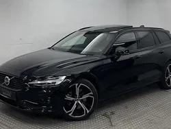 Onyx black Gebraucht 2024 Volvo V60 Plus Kombi | 39.300 € (Guter Preis)