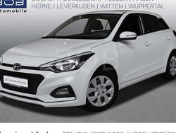 Weiß Gebraucht 2020 Hyundai i20 Select Limousine | 11.410 € (Fairer Preis)