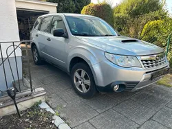 Silber Gebraucht 2012 Subaru Forester SUV | 3.400 € (Superpreis)