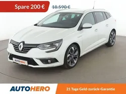 Weiß Gebraucht 2020 Renault Mégane IV Bose Edition Limousine | 18.390 € (Fairer Preis)