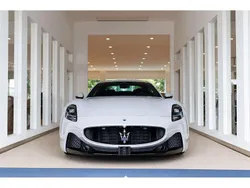 Grigio ciangiante Neu 2025 Maserati Granturismo Coupé | 219.444 €