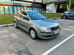 Grau Gebraucht 2007 VW Polo Kleinwagen | 2.000 € (Guter Preis)