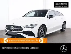 Weiß Gebraucht 2024 Mercedes CLA200 Shooting Brake AMG Kombi | 31.590 € (Fairer Preis)