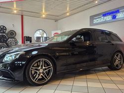 Schwarz Gebraucht 2016 Mercedes C63 AMG AMG Kombi | 41.999 € (Fairer Preis)