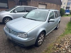 Blau Gebraucht 2004 VW Golf IV Pacific Kombi | 1.200 € (Guter Preis)